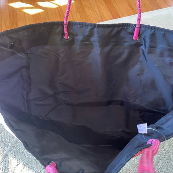 White Victoria’s Secret large tote bag - Picture 5 of 5